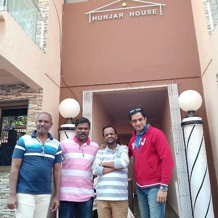 Hunjar House Hotel Panvel Extérieur photo