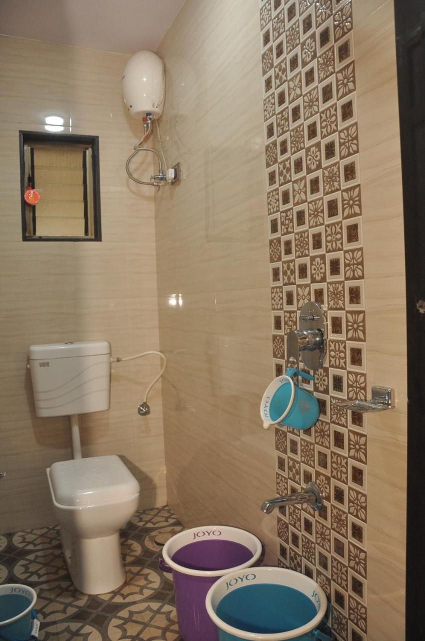 Hunjar House Hotel Panvel Extérieur photo