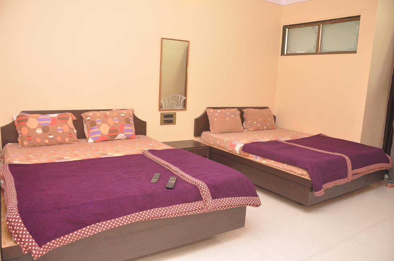 Hunjar House Hotel Panvel Extérieur photo