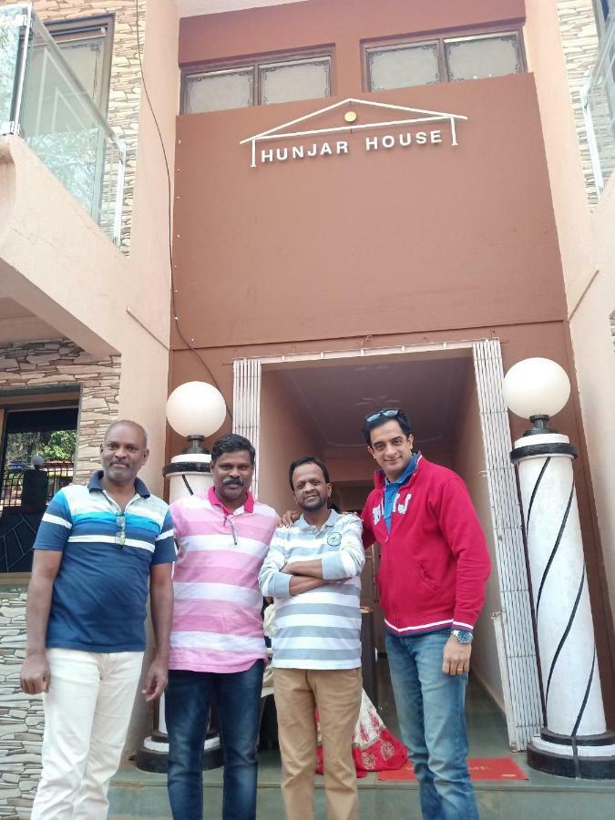 Hunjar House Hotel Panvel Extérieur photo